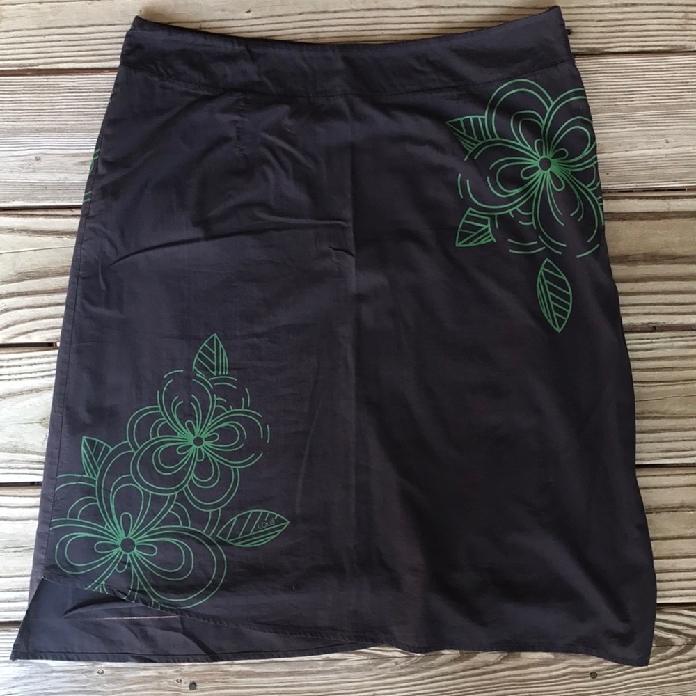 LOLĖ skirt, new size 14